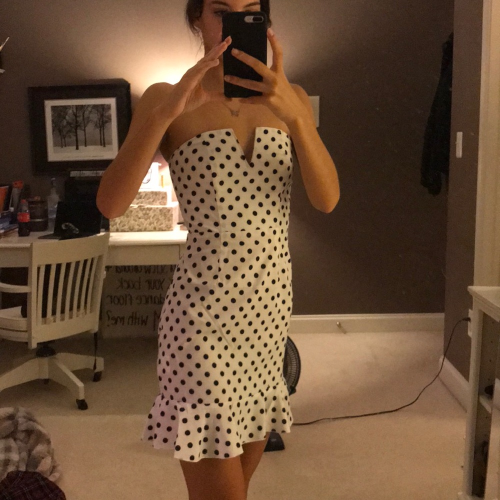 Black and white strapless dress